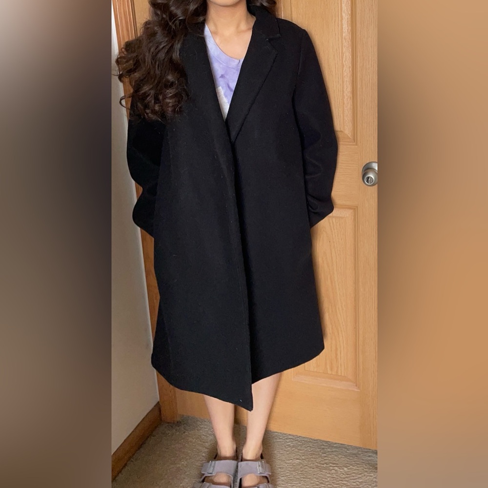 Zara Women's Elegant Black Trench Coat